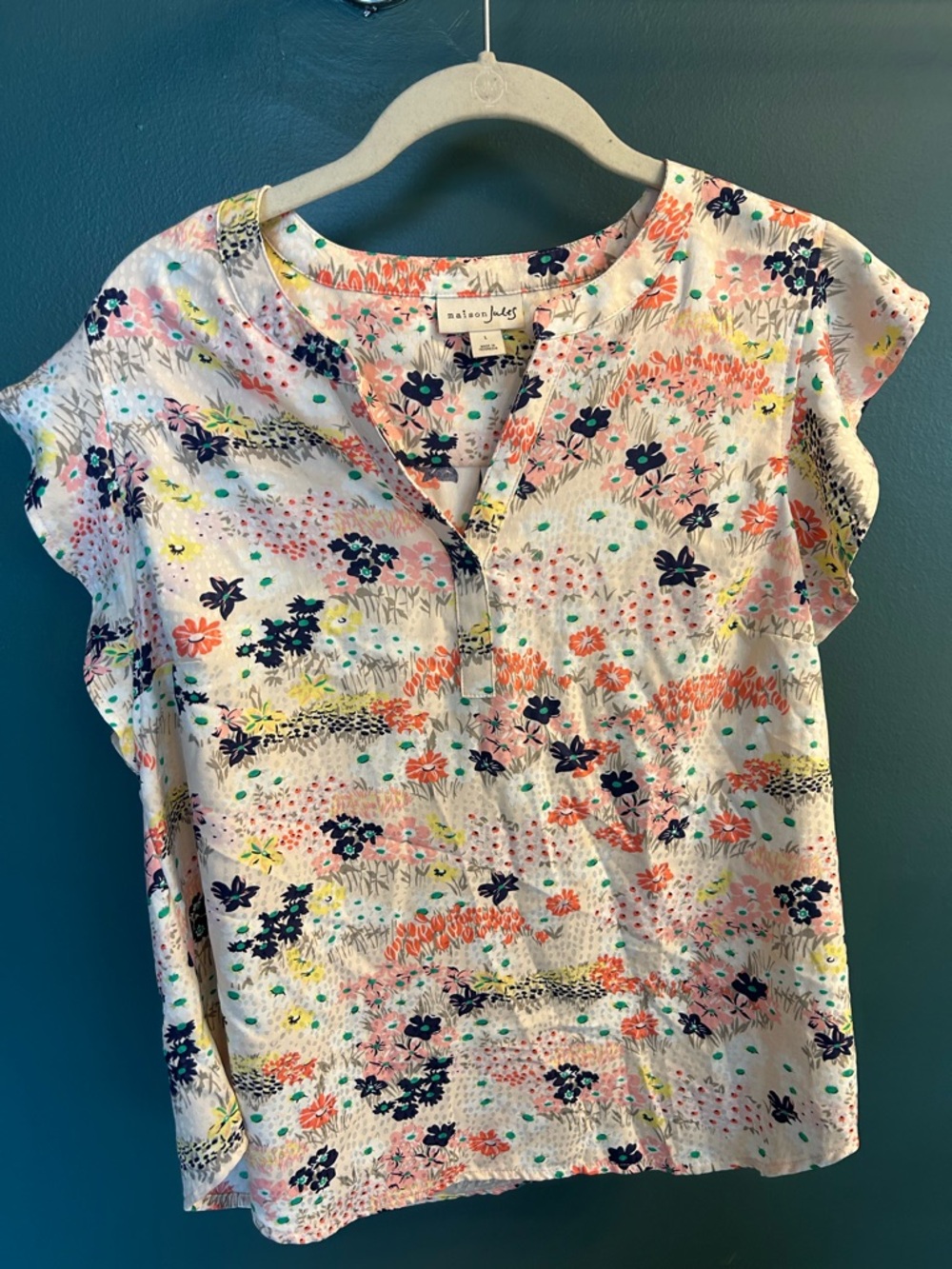 Maison Jules Multi-Color Floral V-Neck Cap Sleeve Top